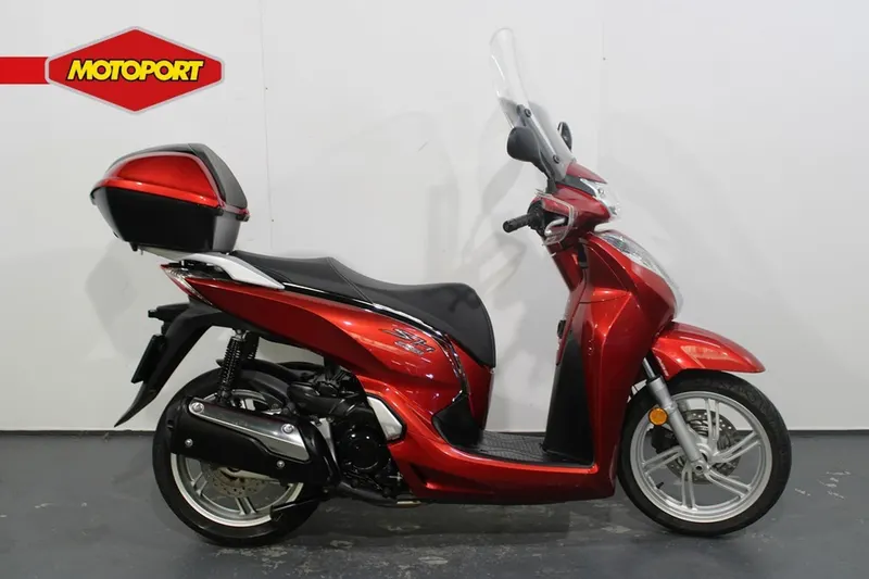 Honda SH 300i (2016)
