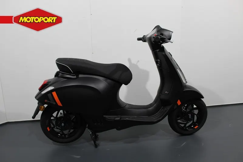 Vespa Sprint (2025)