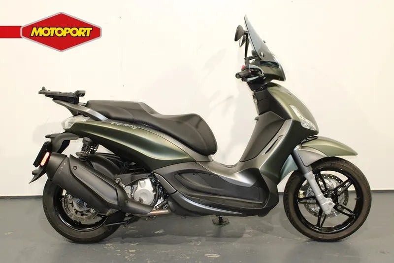 Piaggio Beverly ST 350 (2020)