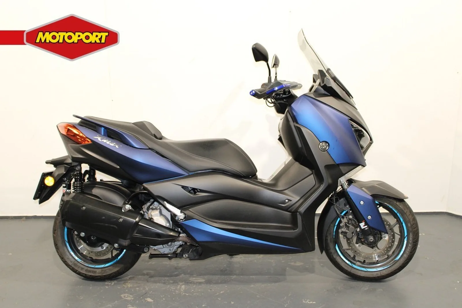 Yamaha X-MAX 300 (2019) — foto 1