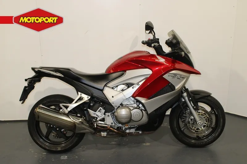 Honda VFR 800 X Crossrunner (2011)