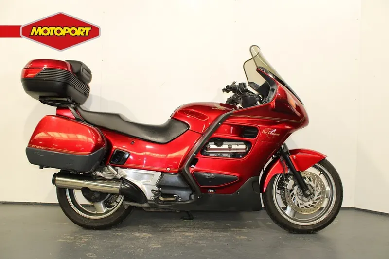 Honda ST 1100 PAN European (1993)