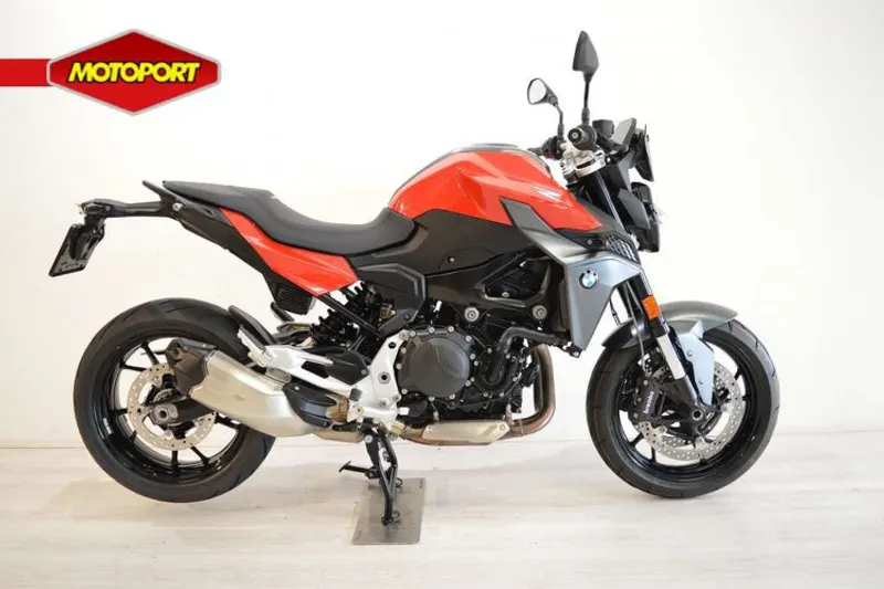 BMW F 900 R (2024)