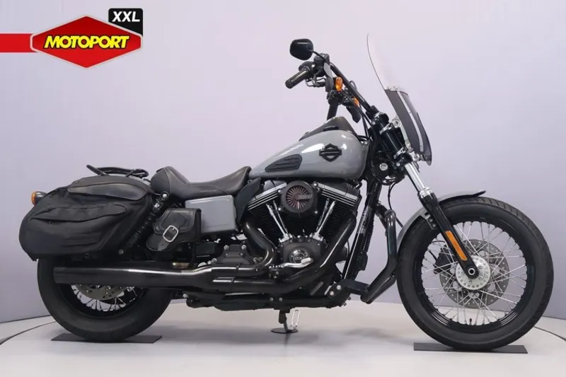 Harley-Davidson Street Bob (2015)