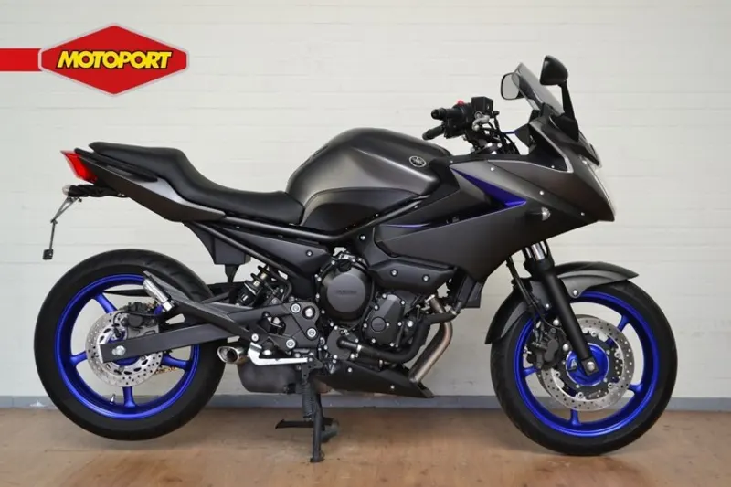 Yamaha XJ6 (2013)