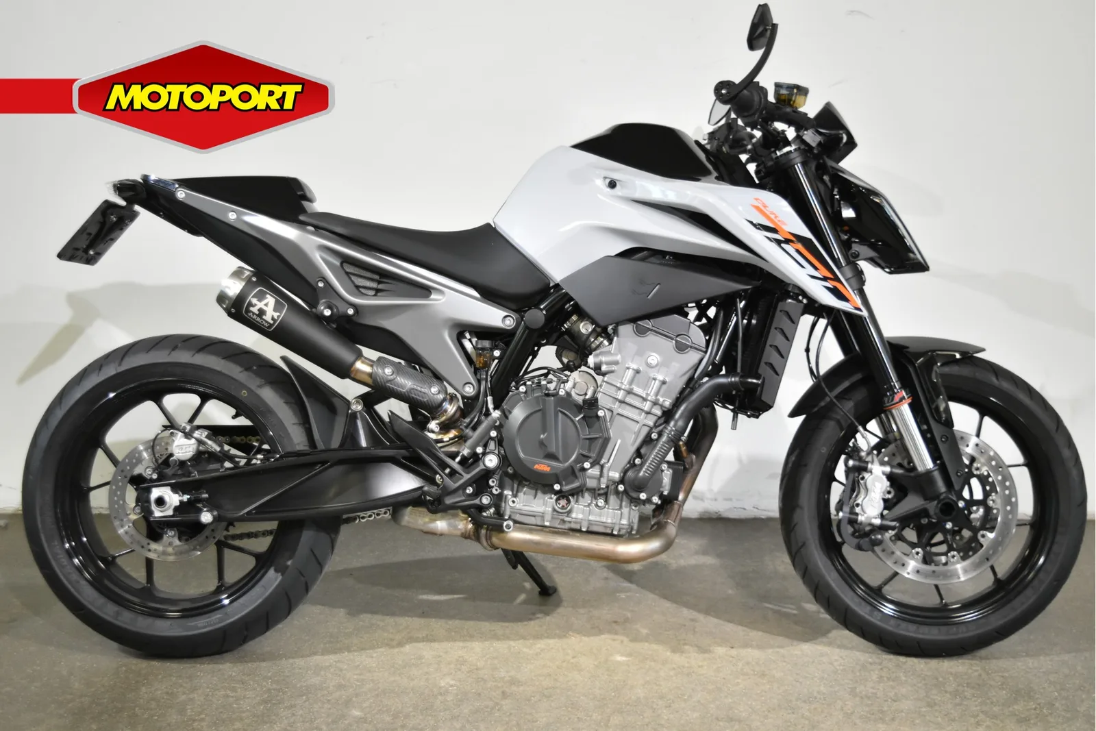 KTM 790 Duke (2023) — foto 1