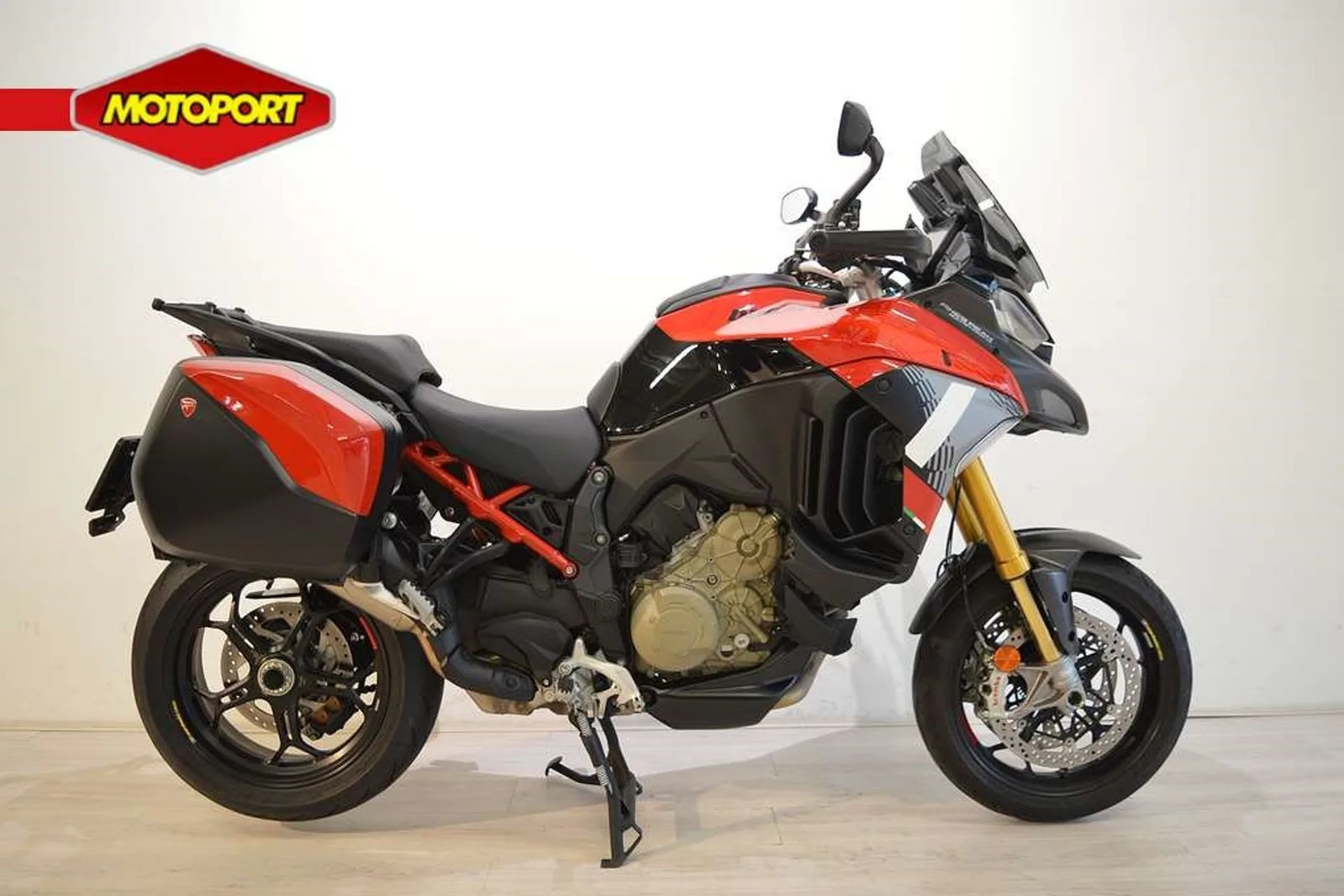 Ducati Multistrada V4S (2025) — foto 1