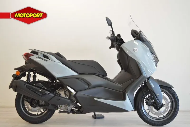 Yamaha Xmax 300 Tech MAX (2026)