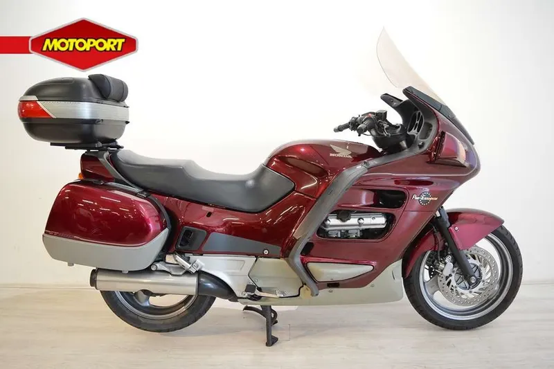 Honda ST 1100 PAN European (1994)
