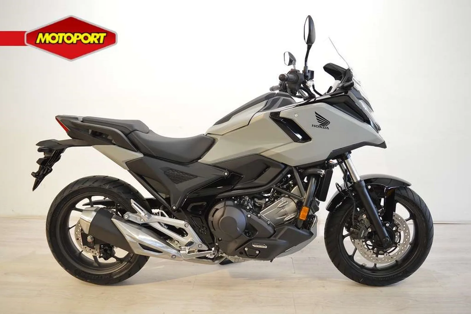 Honda NC750X (2026) — foto 1