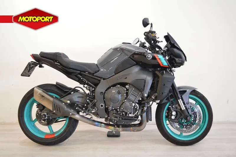 Yamaha MT-10 (2023)