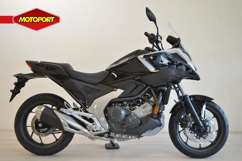 Honda NC750X (2026)