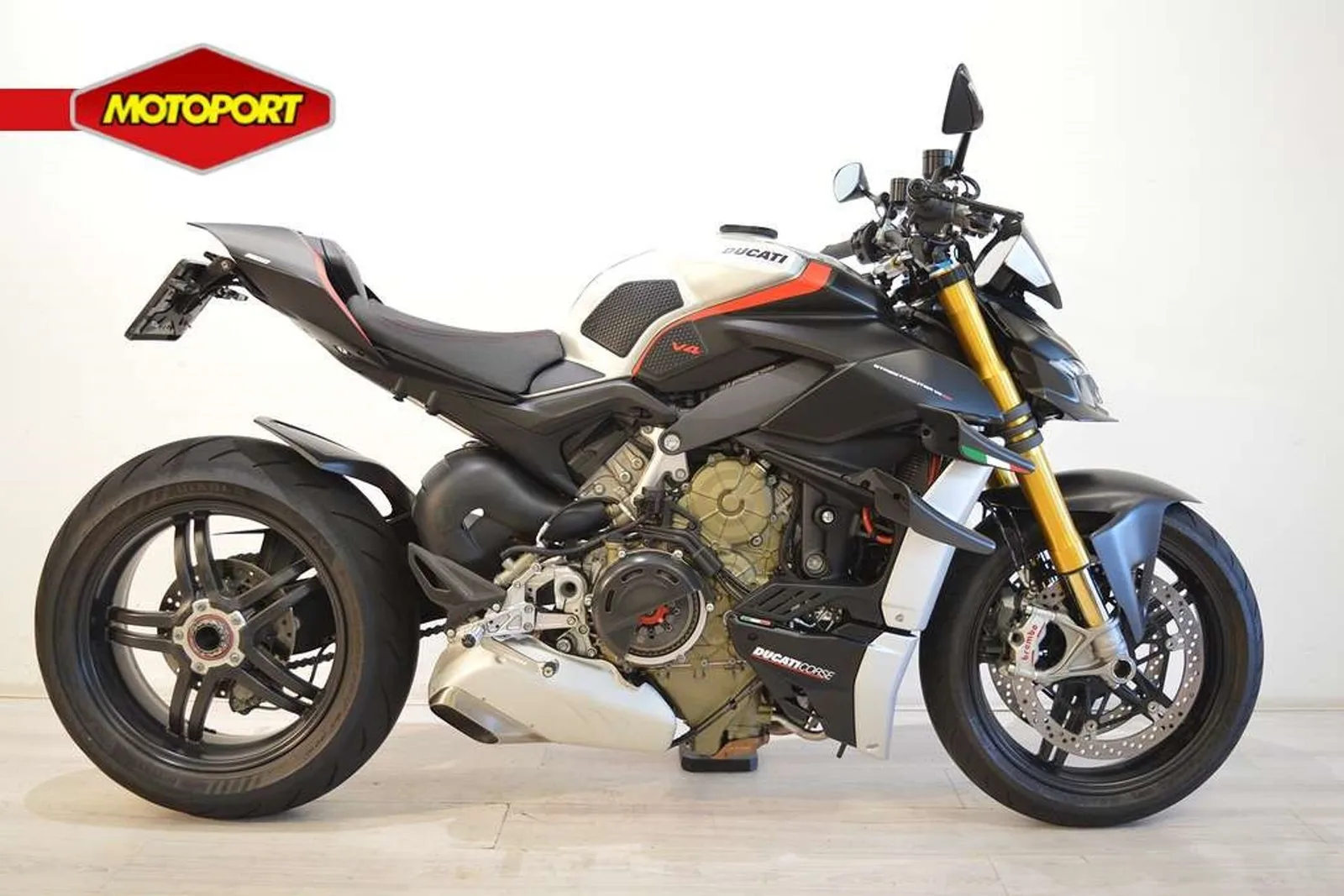 Ducati Streetfighter V4 SP (2022) — foto 1