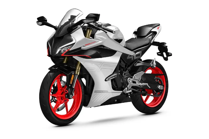 CFMoto 450 SR (2026)