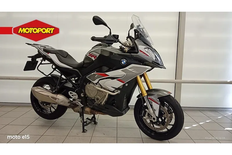 BMW S 1000 XR (2016)