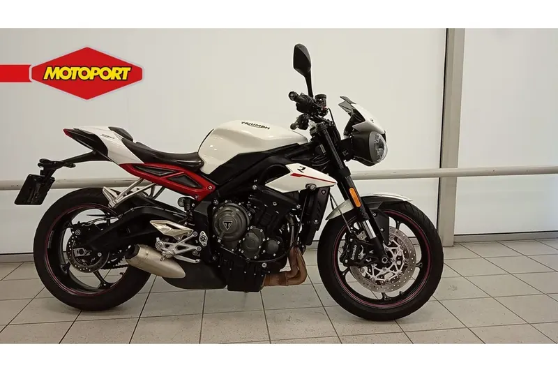 Triumph Street Triple R (2017)