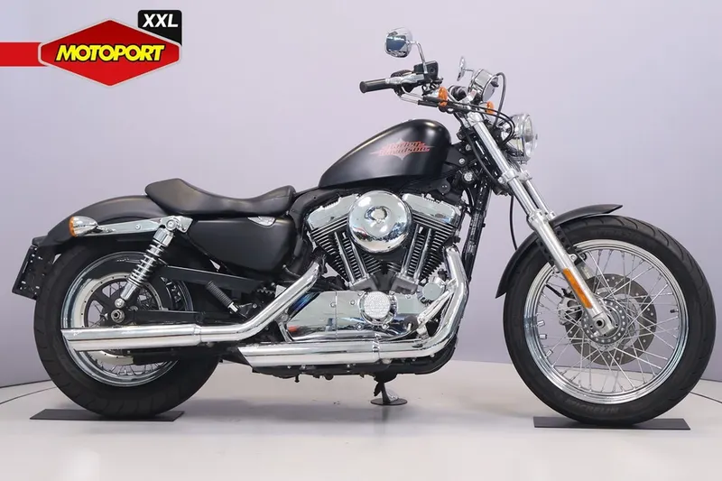 Harley-Davidson Sportster 1200 (2013)
