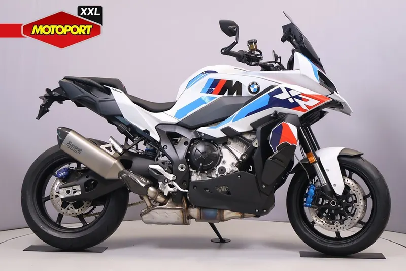 BMW M 1000 XR (2026)