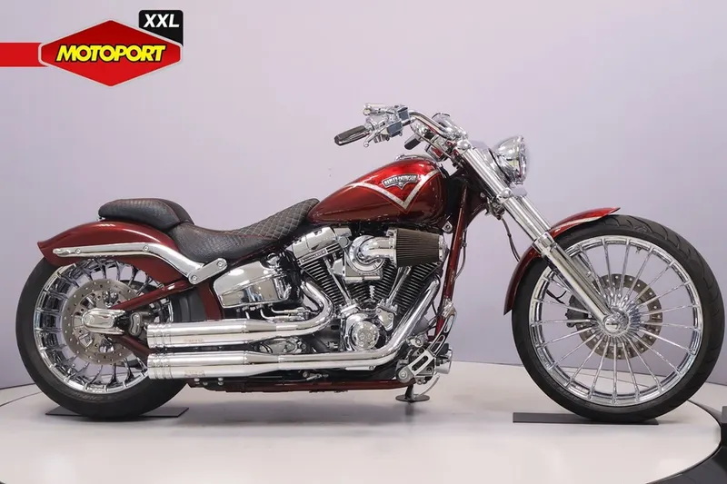 Harley-Davidson BREAK OUT CVO (2013)