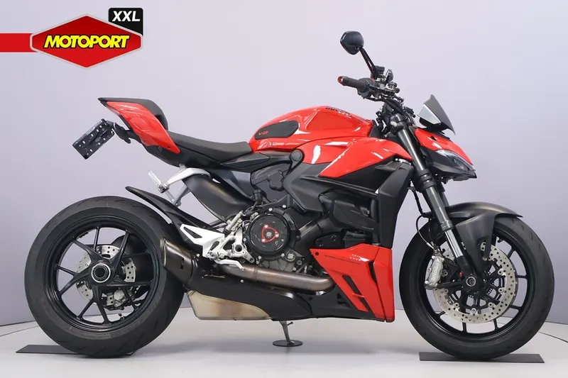 Ducati Streetfighter V2 (2024)