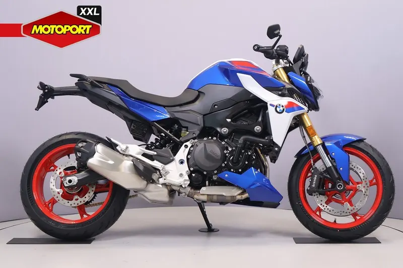 BMW F 900 R (2026)