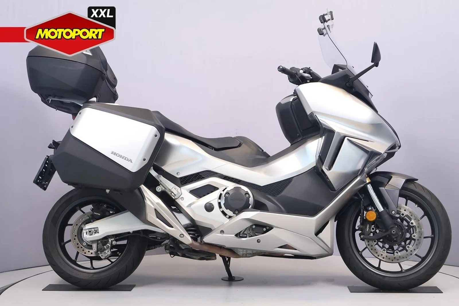 Honda Forza 750 (2021) — foto 1