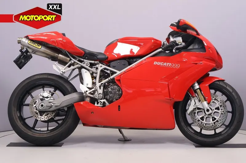 Ducati 999 (2003)