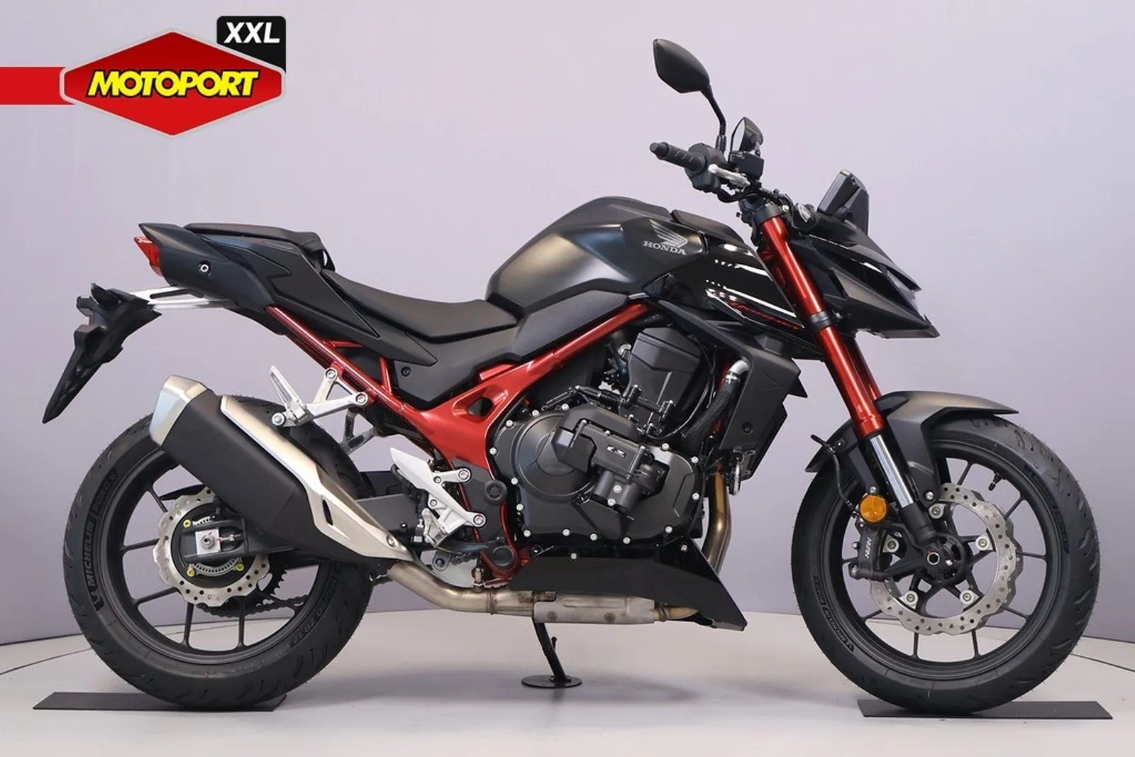 Honda CB 750 Hornet (2026) — foto 1