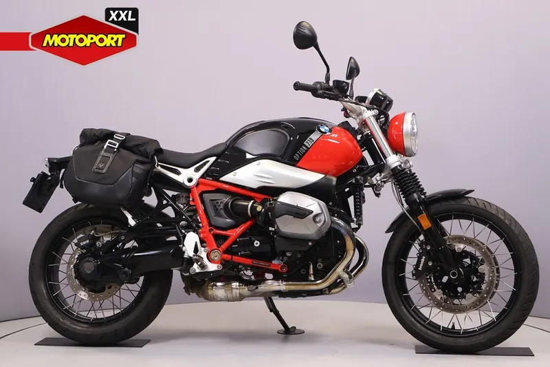 BMW R Nine T Scrambler (2022)
