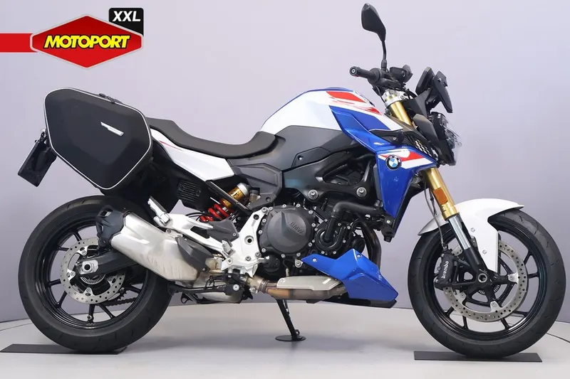 BMW F 900 R (2024)