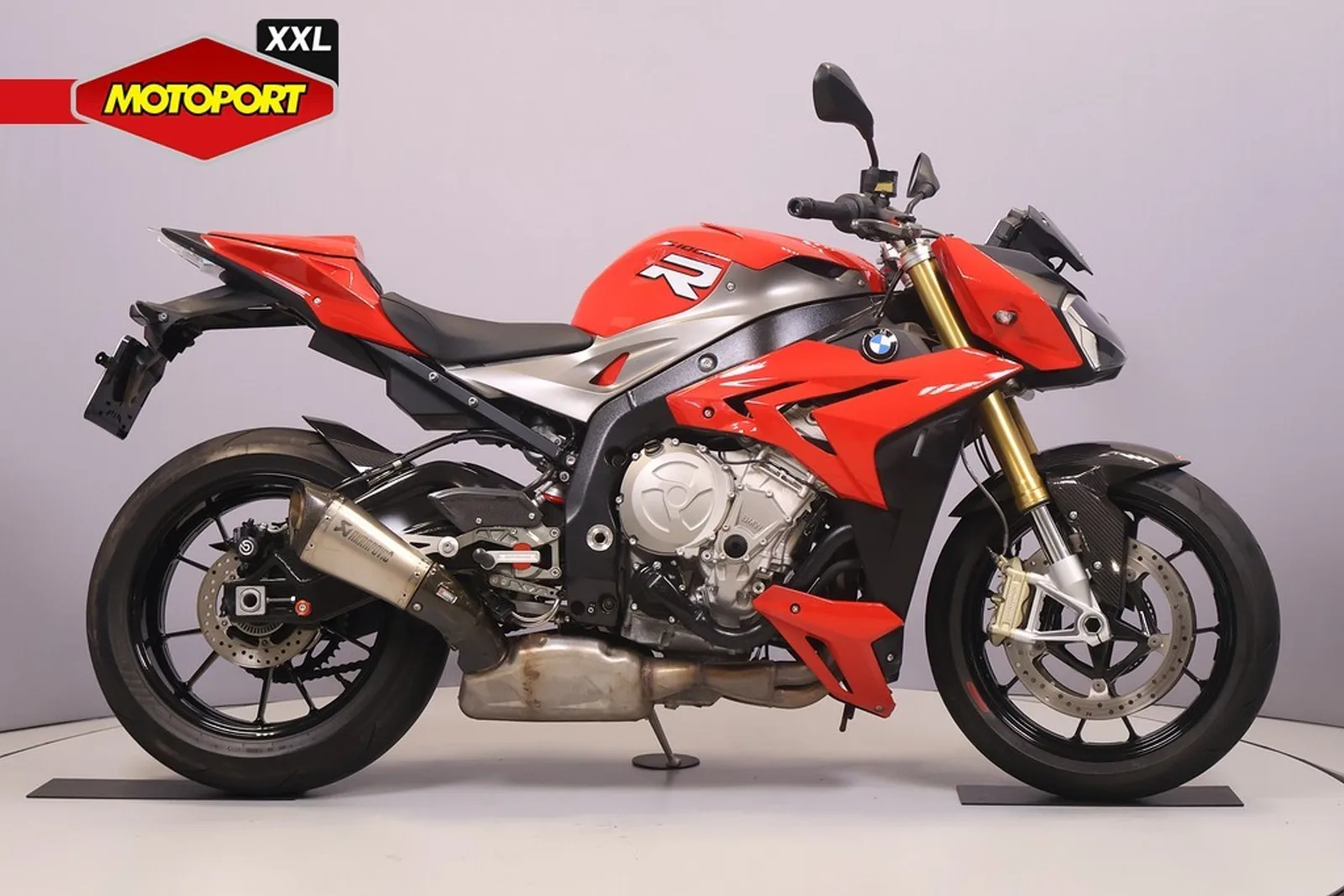 BMW S 1000 R (2015) — foto 1