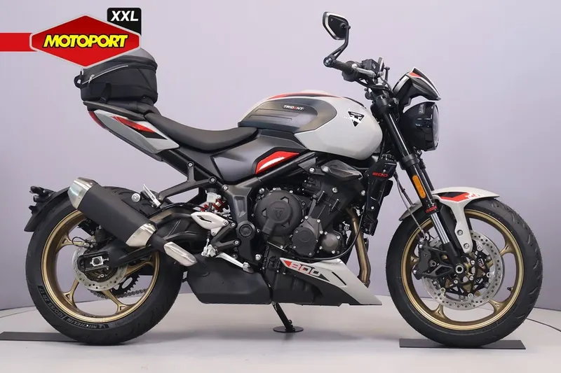 Triumph Trident 800 (2026)