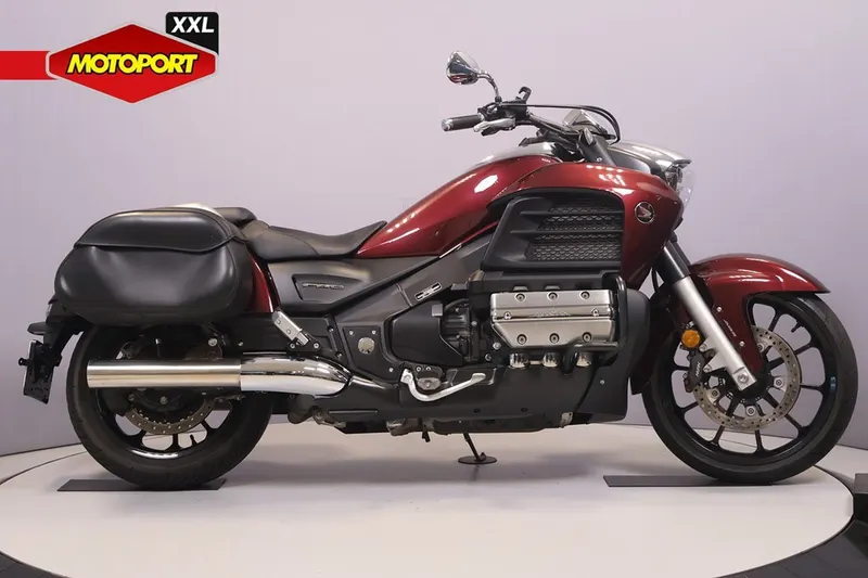 Honda F6C GOLDWING 1800 VALKYRIE (2016)