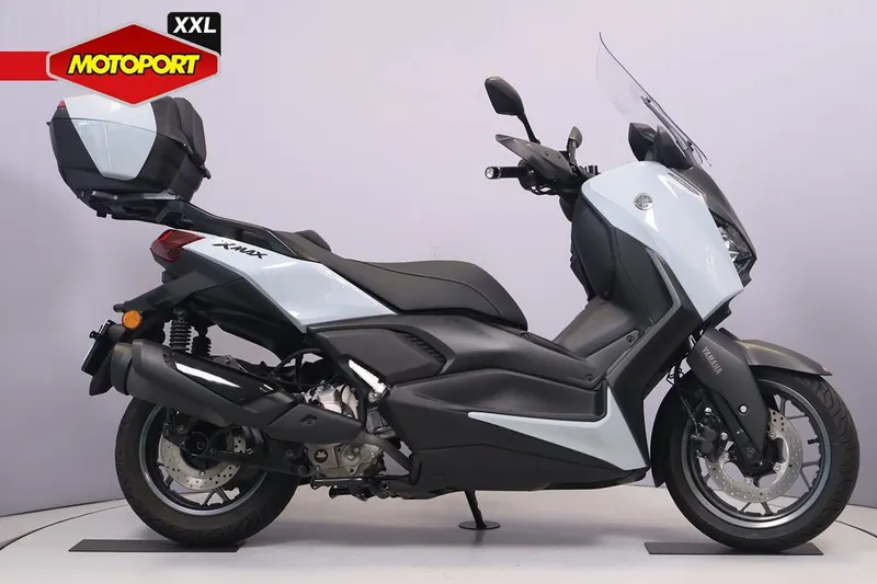 Yamaha Xmax 300 Tech MAX (2025)
