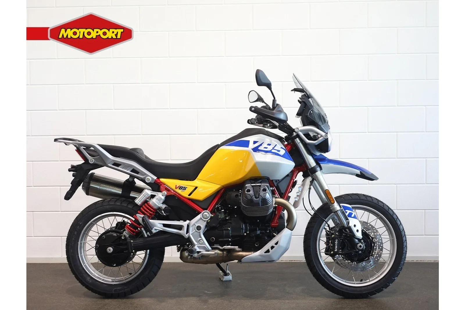 Moto Guzzi V85 TT (2026) — foto 1