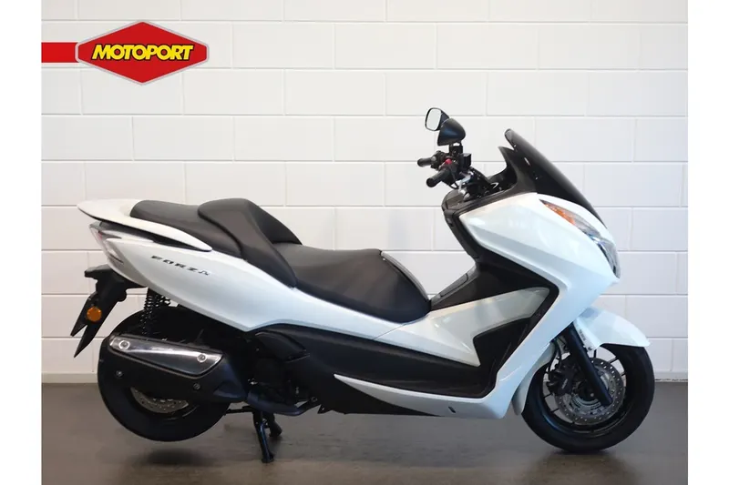 Honda NSS 300 Forza (2014)