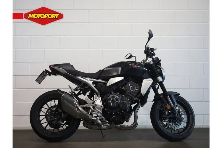 Honda CB1000R (2021) — foto 1