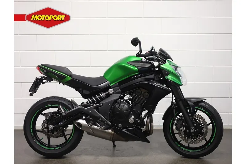 Kawasaki Er-6n (2014)