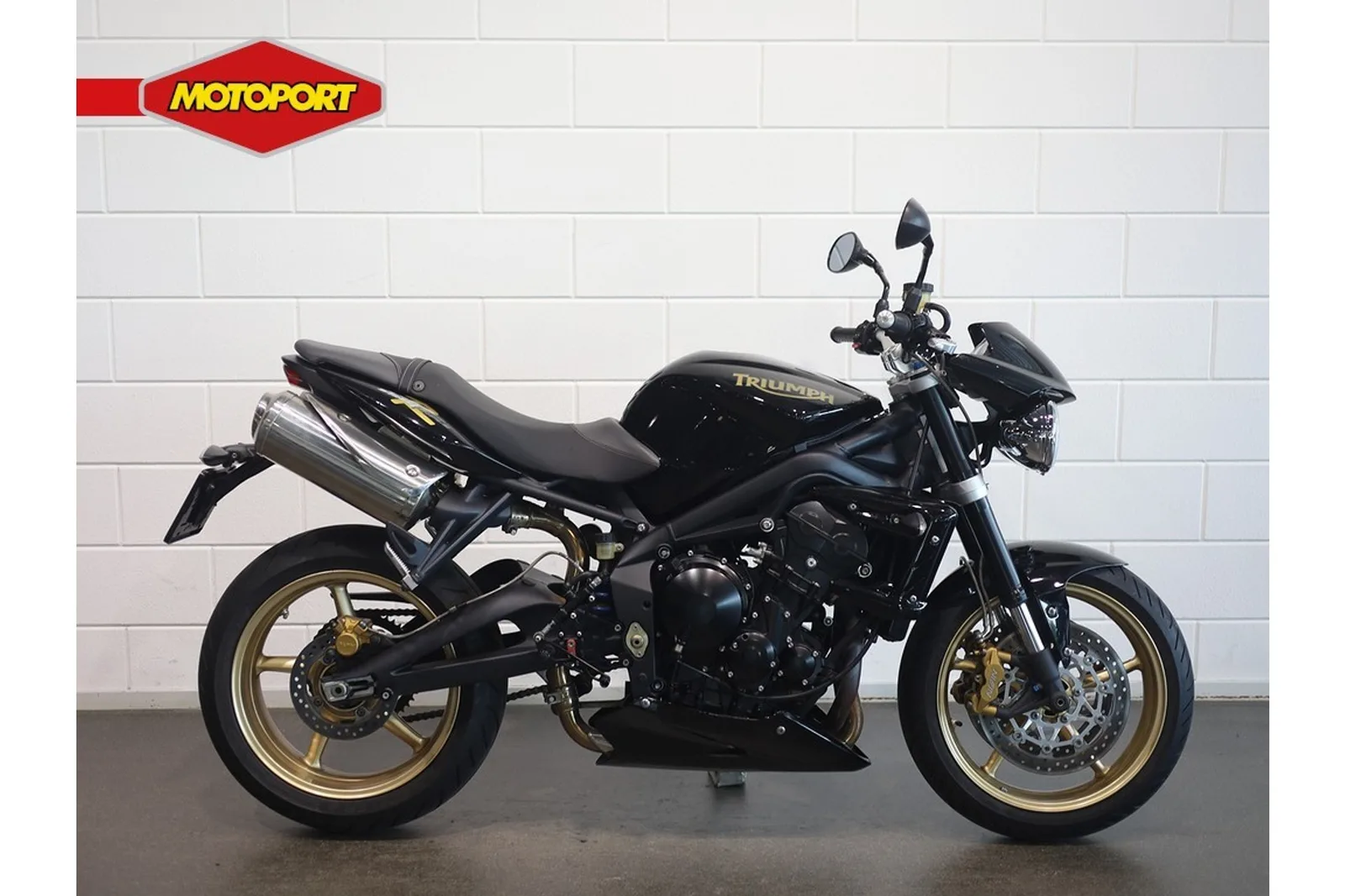 Triumph Street Triple (2011) — foto 1