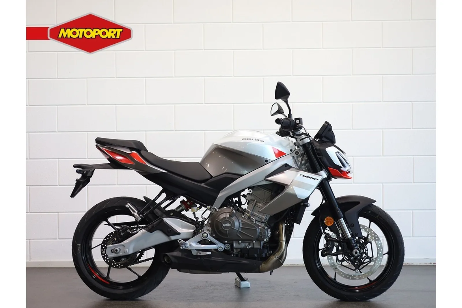 Aprilia Tuono 457 (2026) — foto 1