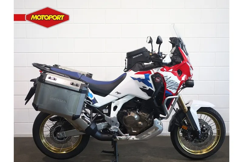 Honda CRF 1100 AFRICA TWIN ADVENTURE Tricolor (2026)