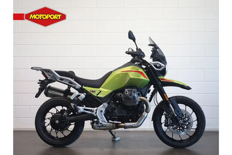 Moto Guzzi V 85 Strada (2026)