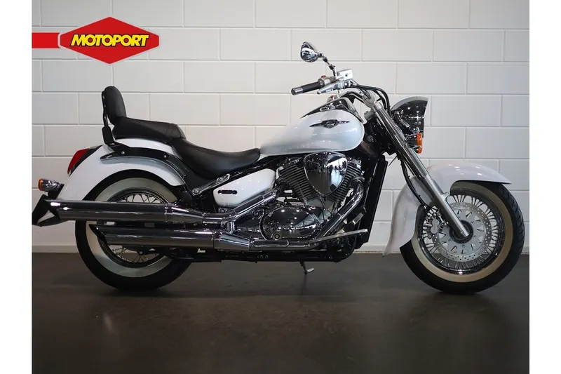 Suzuki VL 800 Intruder (2016)
