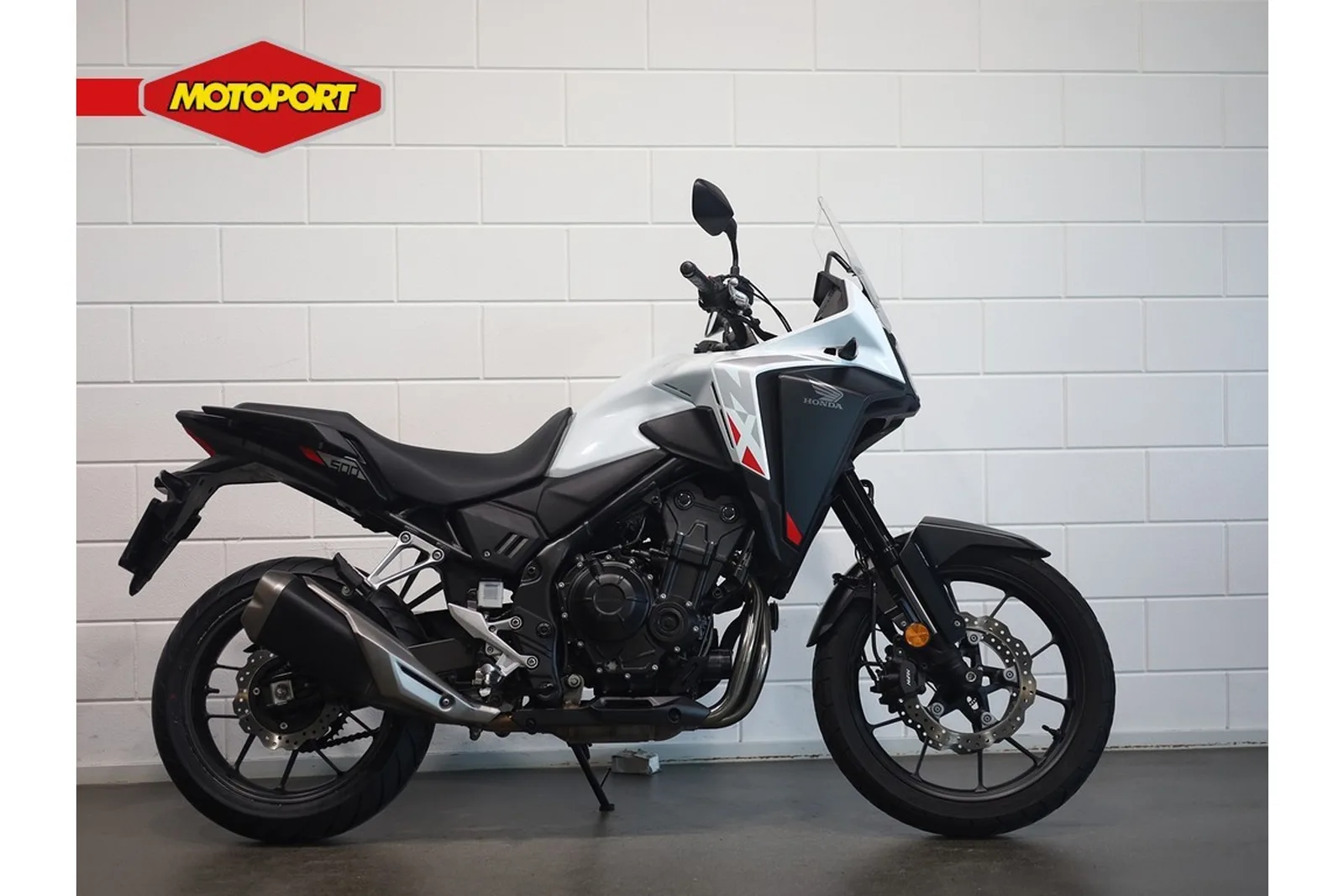 Honda NX 500 (2025) — foto 1