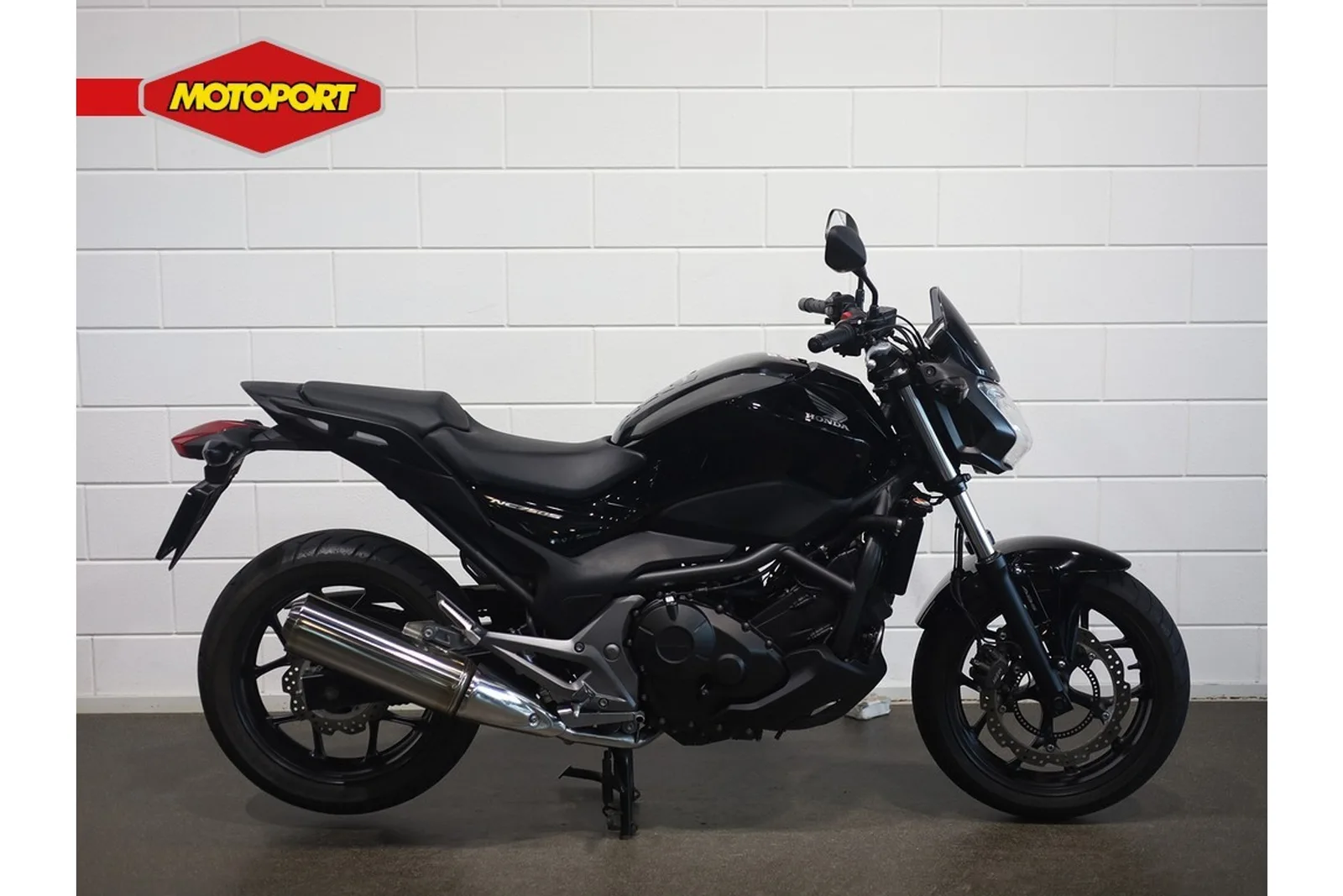 Honda NC 750 S (2016) — foto 1