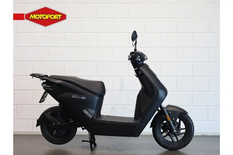 Honda EM1 E (2024)