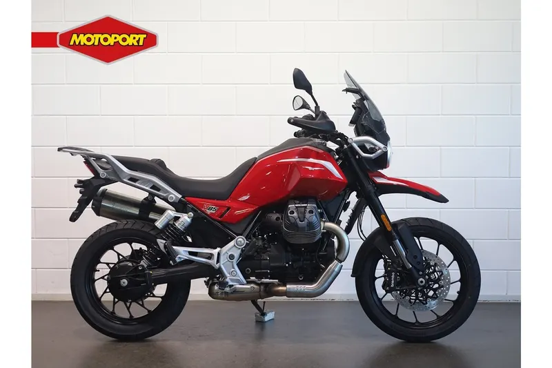 Moto Guzzi V 85 Strada (2026)