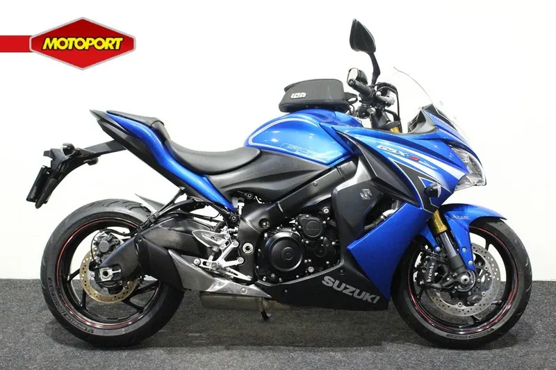 Suzuki GSX S 1000F (2015)