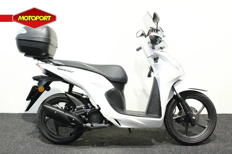 Honda NSC110 Vision (2025)