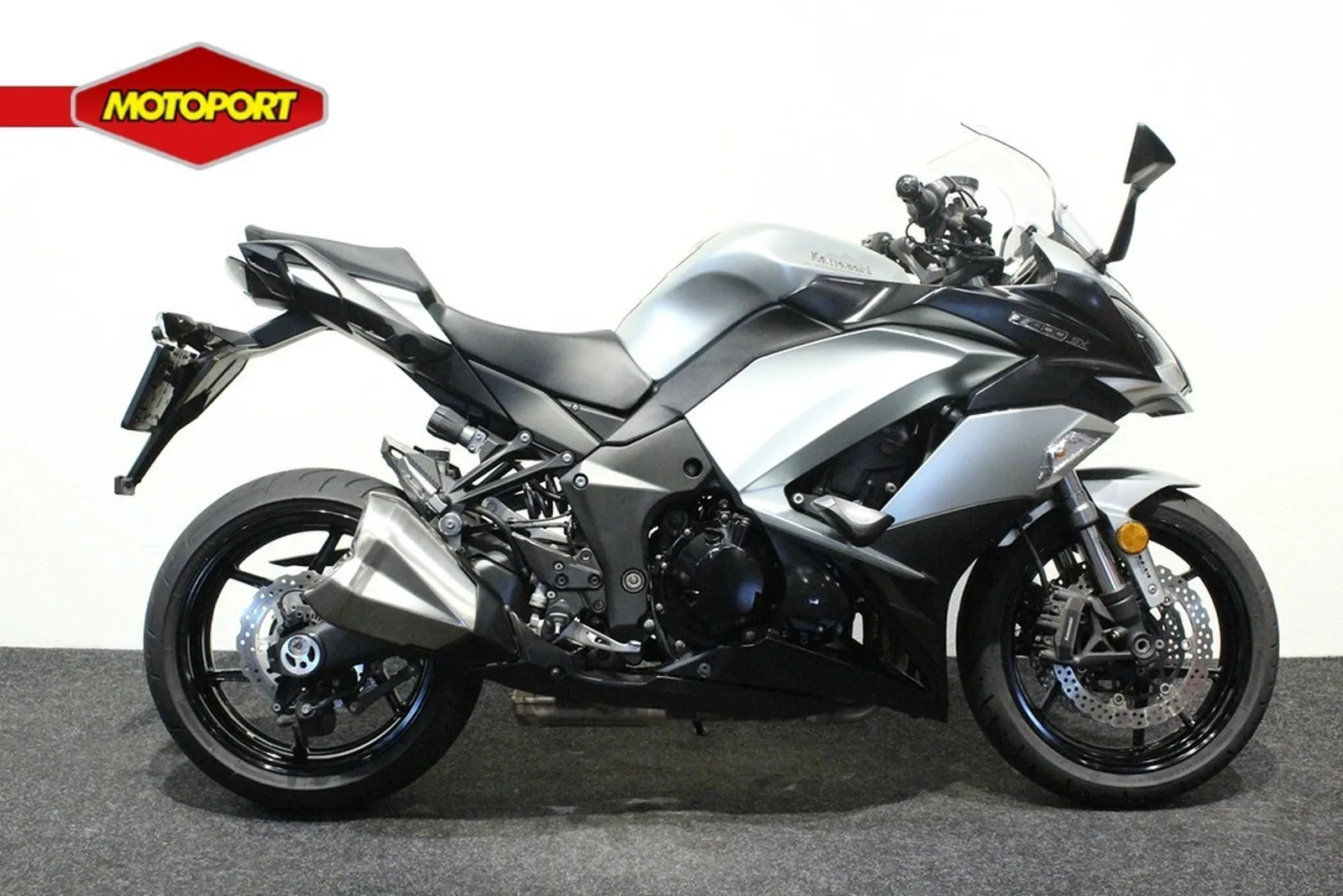 Kawasaki Z1000 (2018) — foto 1